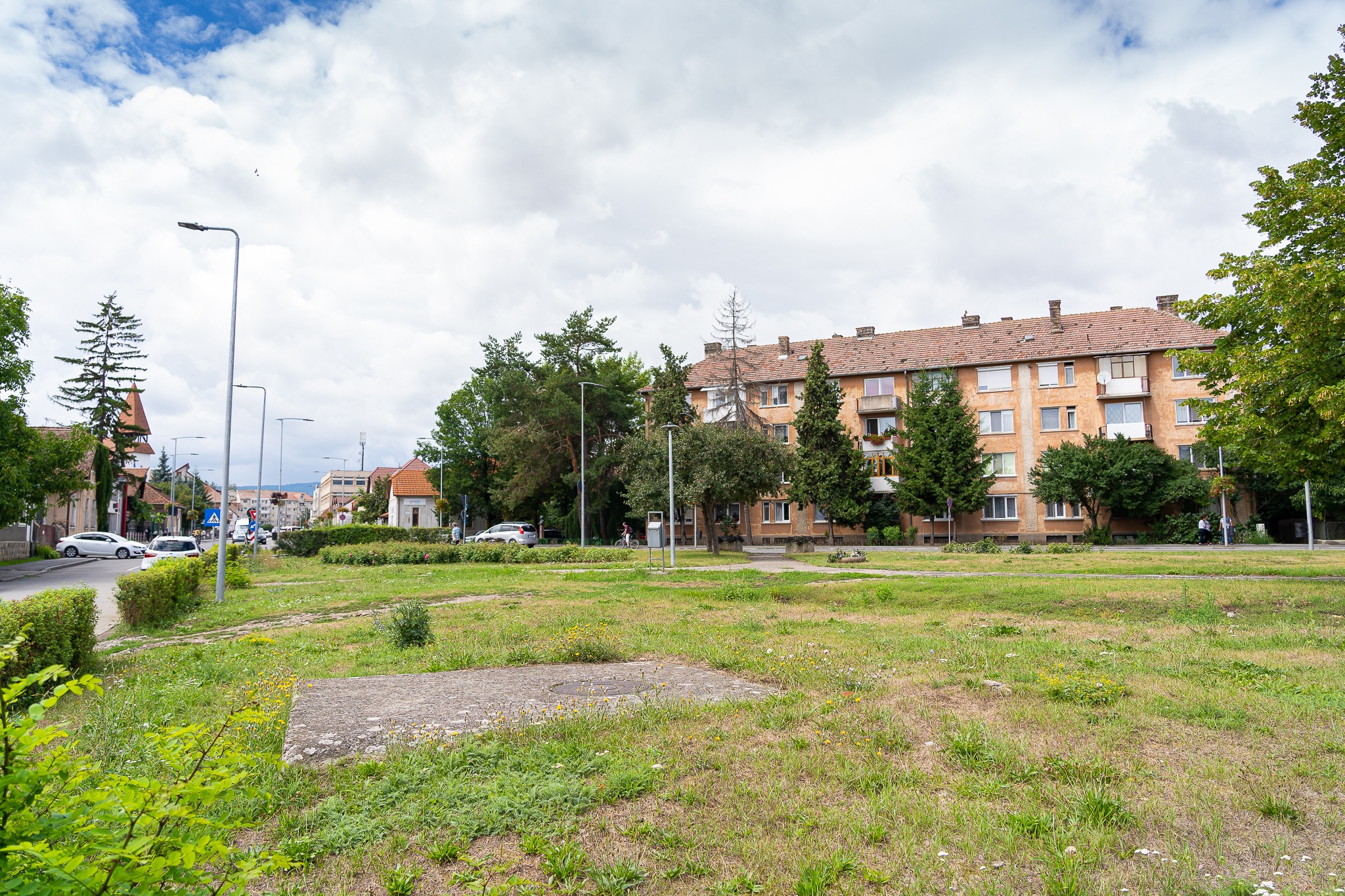 Pályázati felhívás Petőfi Sándort ábrázoló szoborkompozíció megvalósítására Sepsiszentgyörgyön