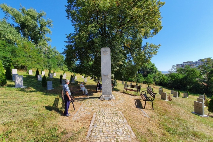 Nem szabad elfelejteni a múlt borzalmait 